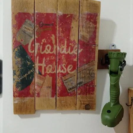 Apartment Giordiehouse2 Latina